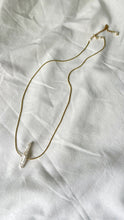 Cargar imagen en el visor de la galería, Collar Colmillo